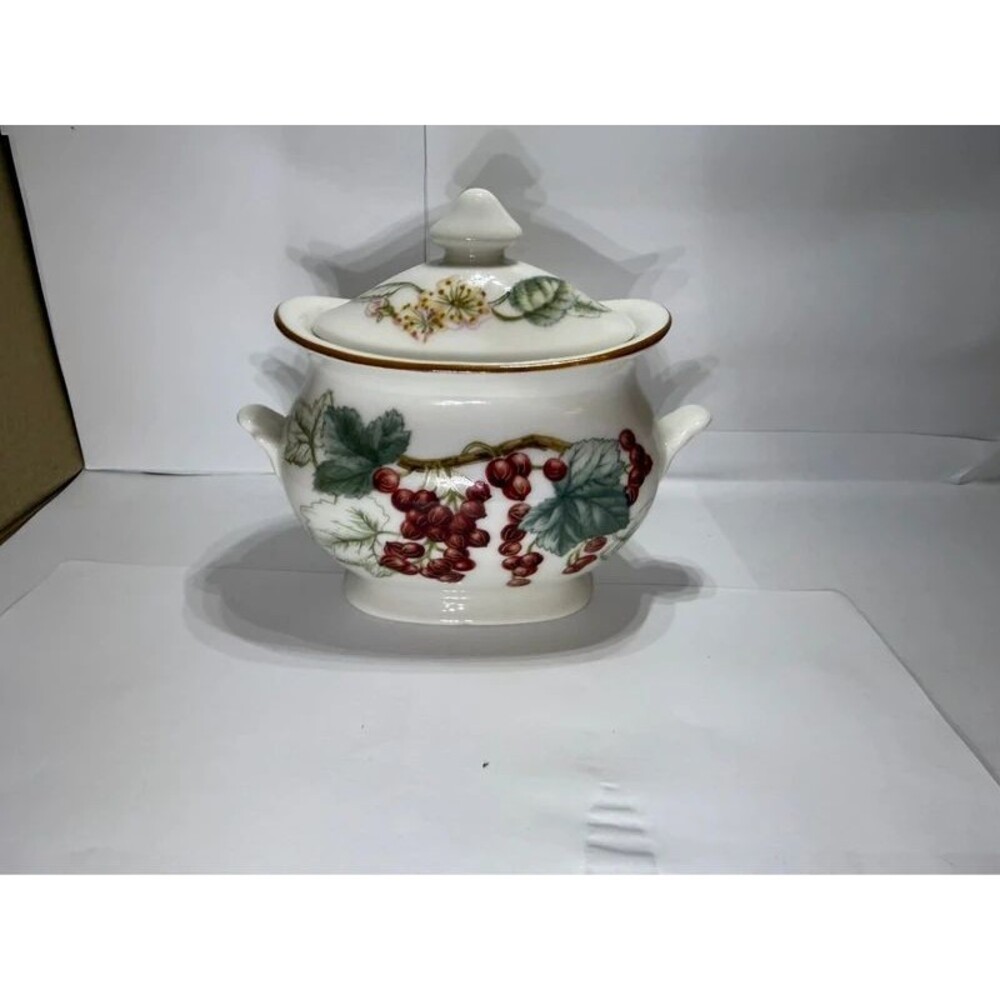 Charter Club Summer Grove Ceramic Covered Dish Oval Fruit Floral Pattern Glossy